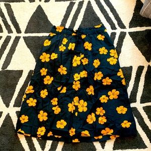 Floral mini skirt
